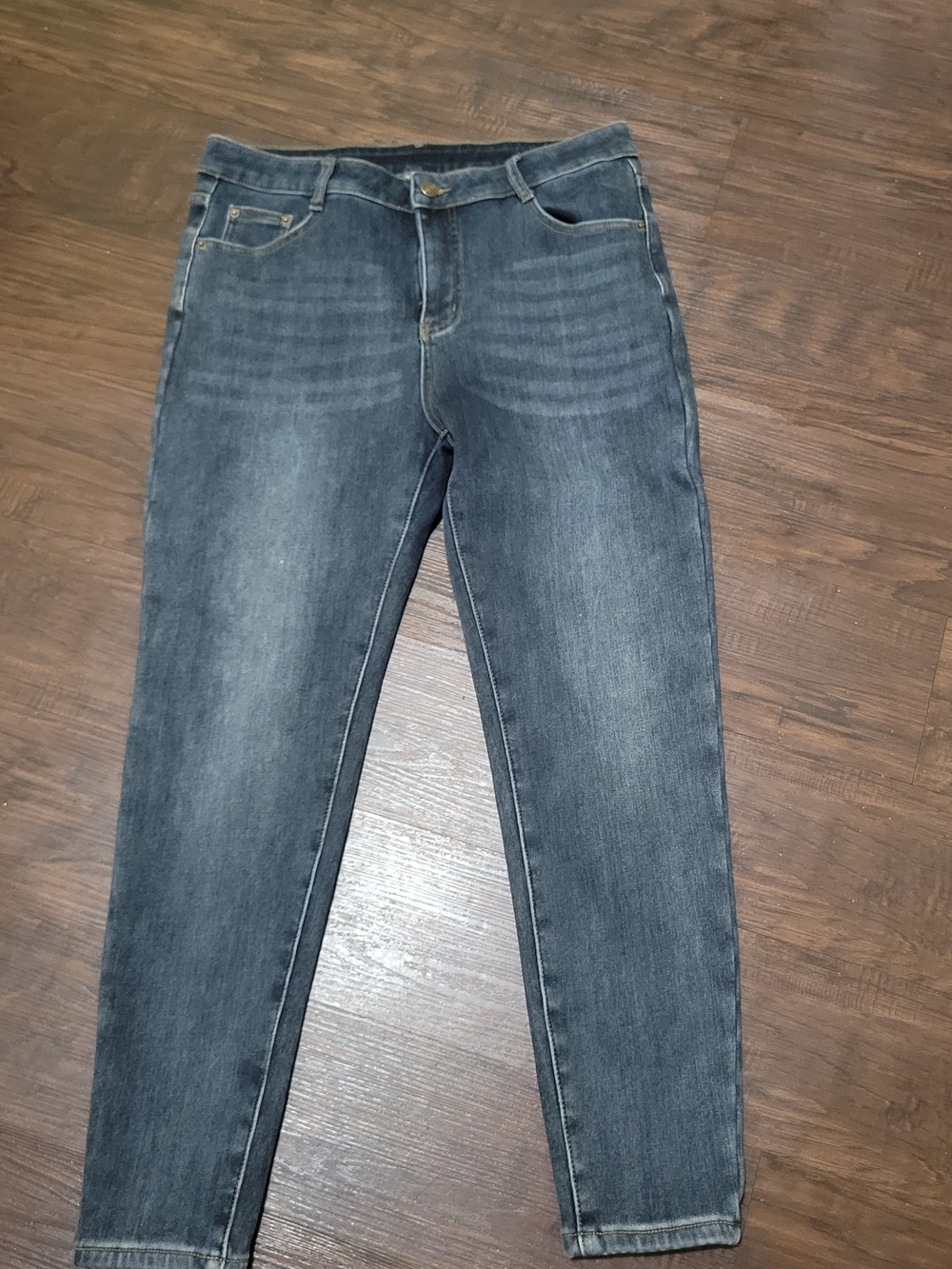 Classic Fleece Lined Women's Jeans in Washed Blue